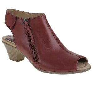 Earth Kristy Regal Red Leather Peep-Toe Heeled Slingback Sandals 7 B